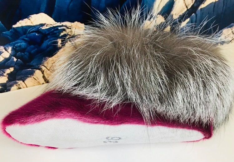 Ulloriaq Slippers, Pink - Image 2
