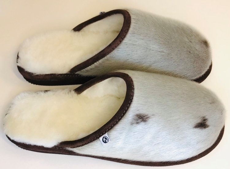 Glacier Slippers, Natural - Image 8