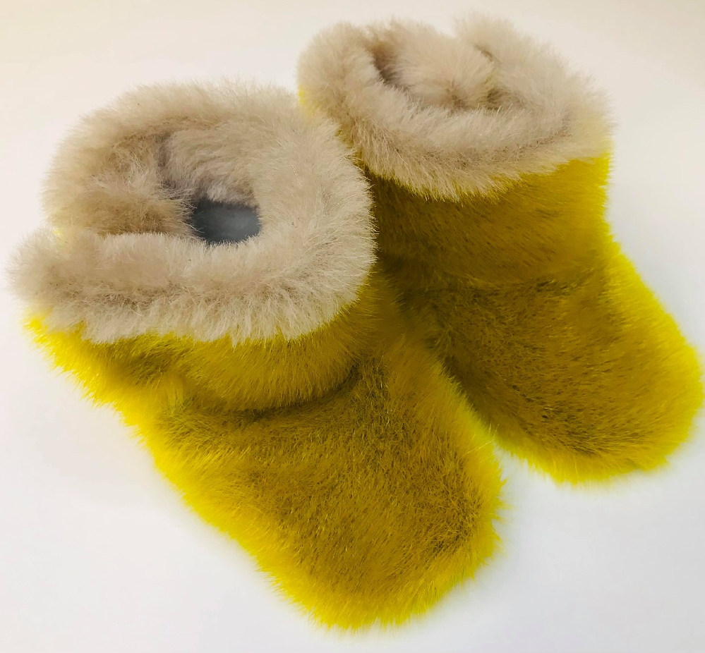Kamii Children's Slippers, Yellow - Image 6