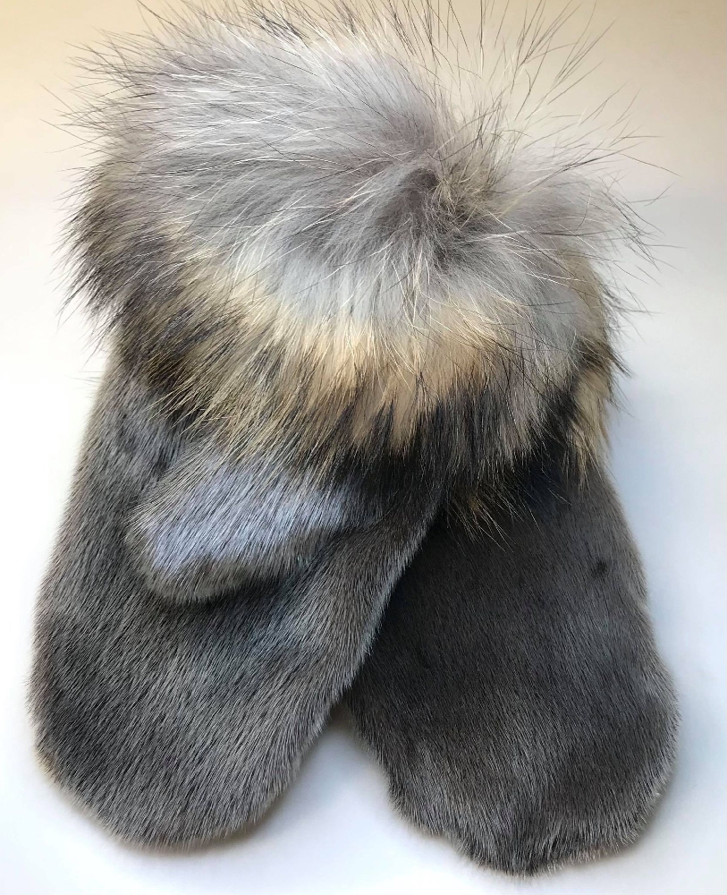 Sermeq Mittens, Harp Seal Natural - Image 6