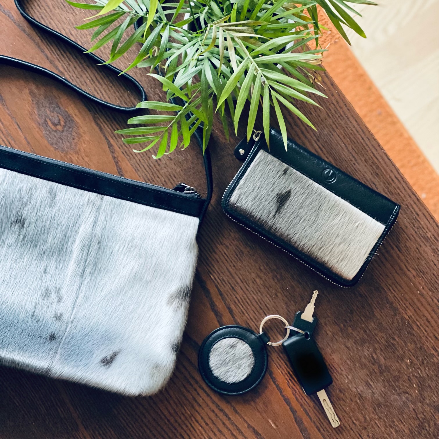 GG Classic Seal Skin Purse, Kiwi - Image 7