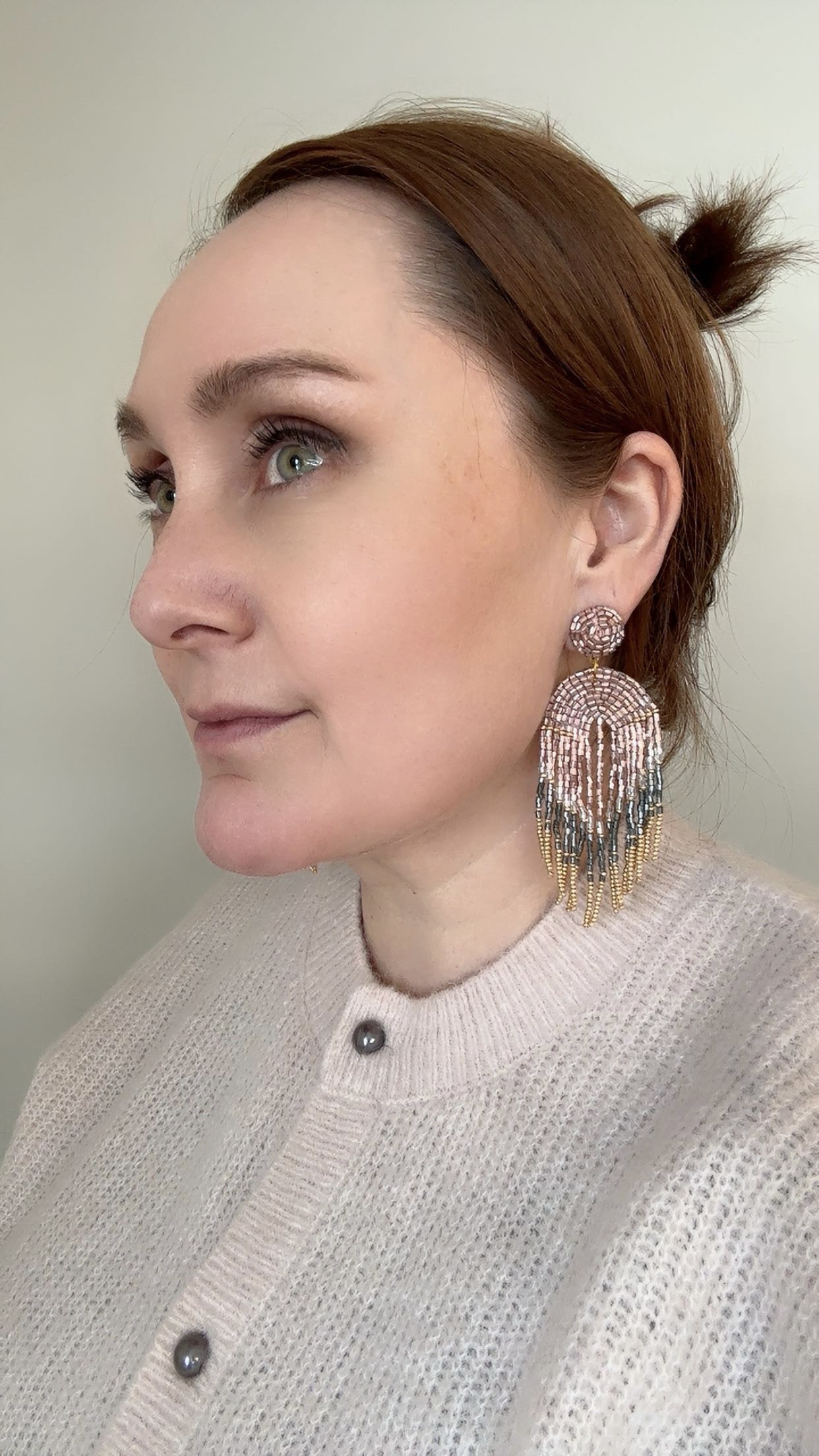Nuuk Pearl Earrings - Beige and Gold - Image 2