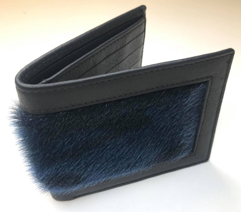 Aningaasivik Seal Skin Purse, Blue - Image 5
