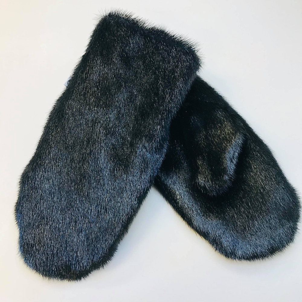 Aput Luffer, Black - Image 3