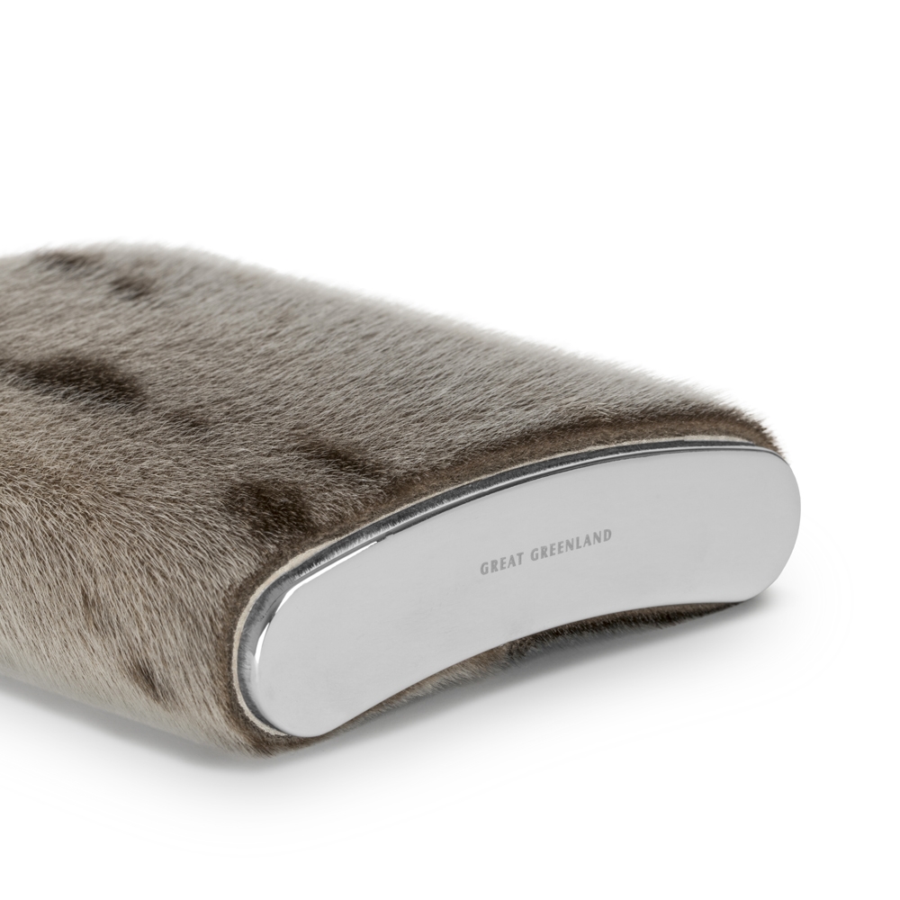 Hip flask with sealskin, Natural - Image 3
