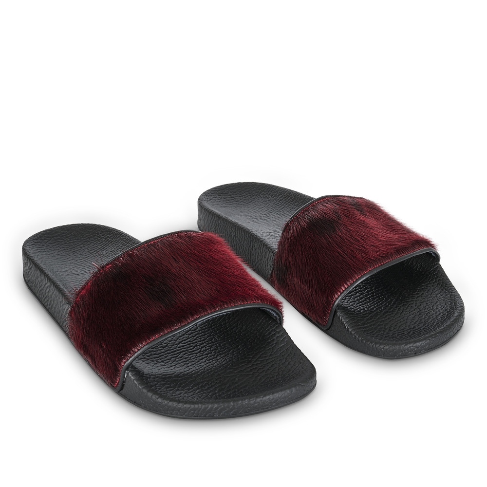 Handmade Sandal with Red Sealskin