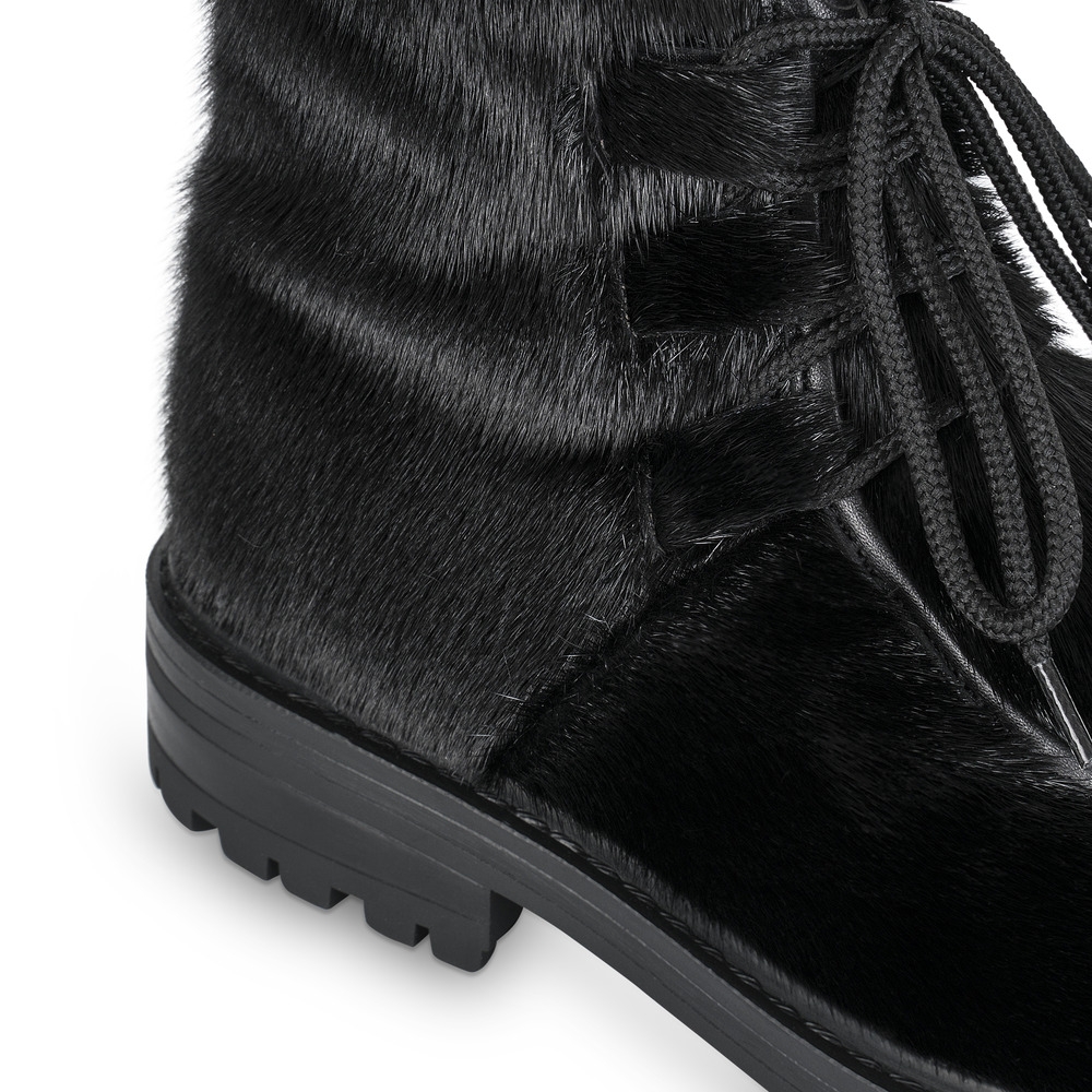 Nuuno, Seal Skin Boot, Black - Image 5