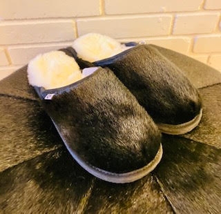 Glacier Slippers, Black - Image 7