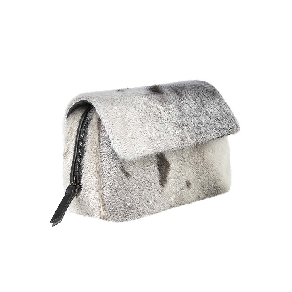 Ussing Day Bag, Natural Harp Seal - Image 10