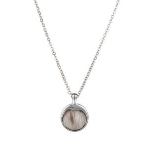 Necklace with Seal skin - Silver/Natural